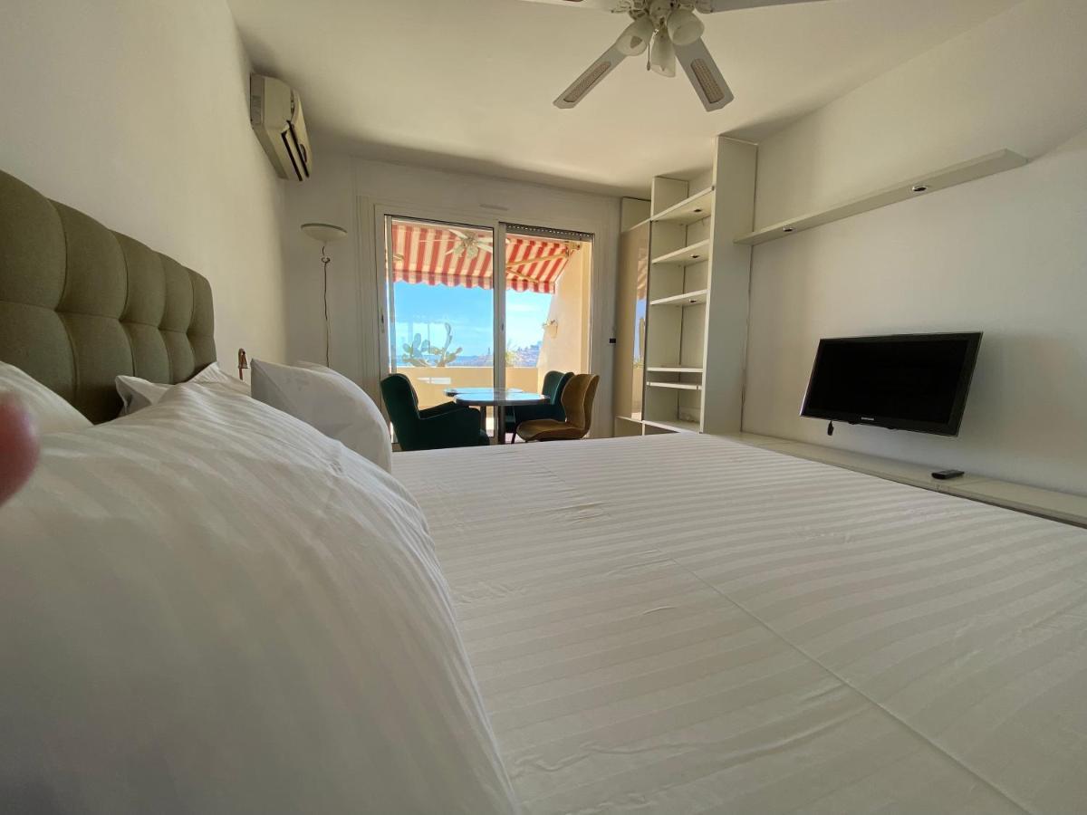 Mansfield Vue Carte Postale Terrasse Piscine Calme Port A 200M A Pied Apartment Menton Ngoại thất bức ảnh
