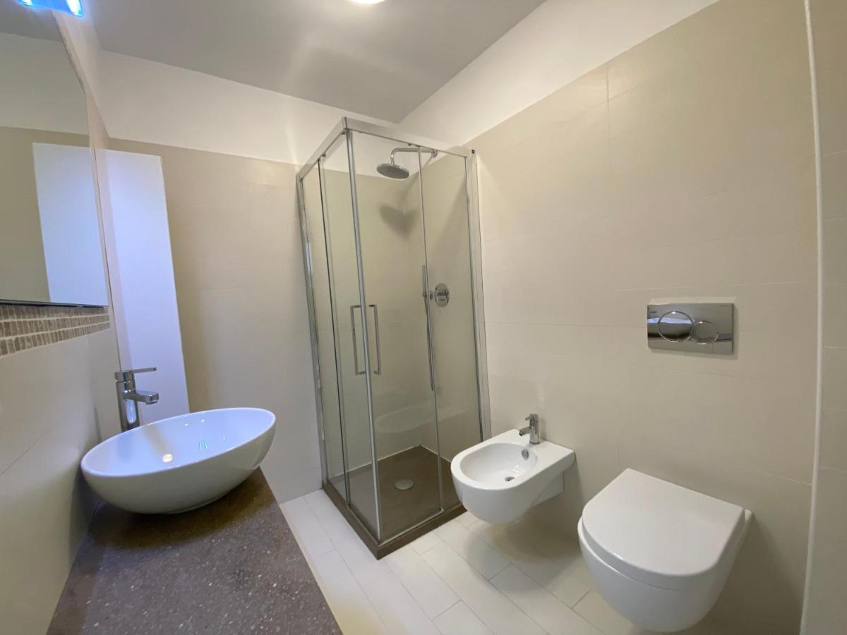 Mansfield Vue Carte Postale Terrasse Piscine Calme Port A 200M A Pied Apartment Menton Ngoại thất bức ảnh